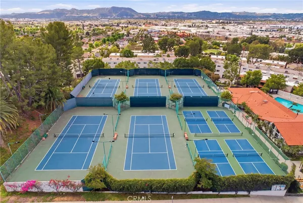 $699,000 | 7802 Vía Tortona, Burbank, CA 91504