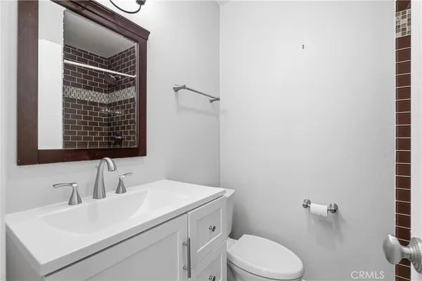 $699,000 | 7802 VÃa Tortona, Burbank, CA 91504