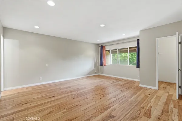 $699,000 | 7802 VÃa Tortona, Burbank, CA 91504