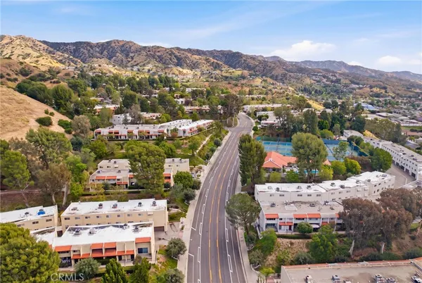 $699,000 | 7802 VÃa Tortona, Burbank, CA 91504