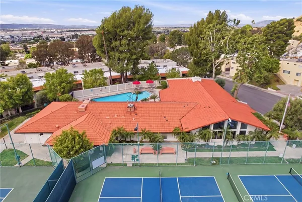 $699,000 | 7802 VÃa Tortona, Burbank, CA 91504
