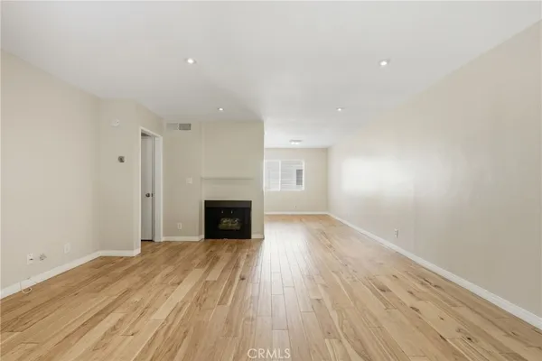 $699,000 | 7802 VÃa Tortona, Burbank, CA 91504