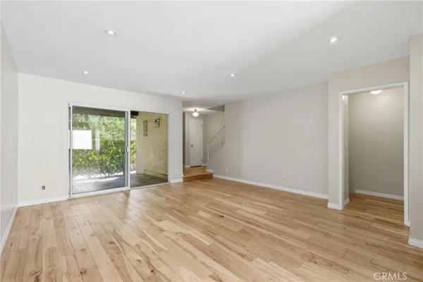 $699,000 | 7802 VÃa Tortona, Burbank, CA 91504