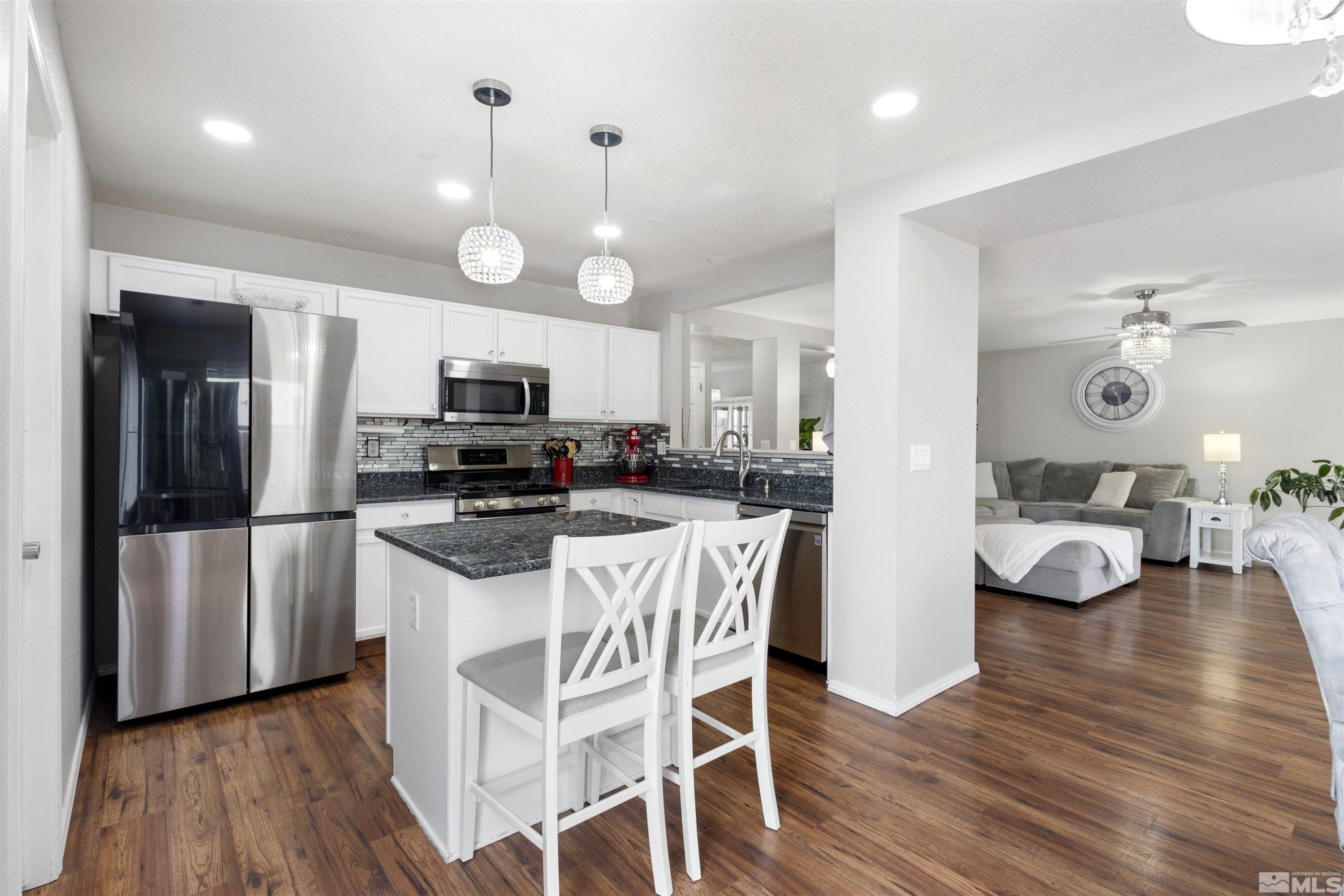 9499 Autumn Leaf Way Reno, NV 89506 - Photo 8 of 27 Photo 8