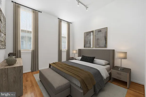 $285,000 | 301 Race Street, Unit C010, Philadelphia, PA 19106