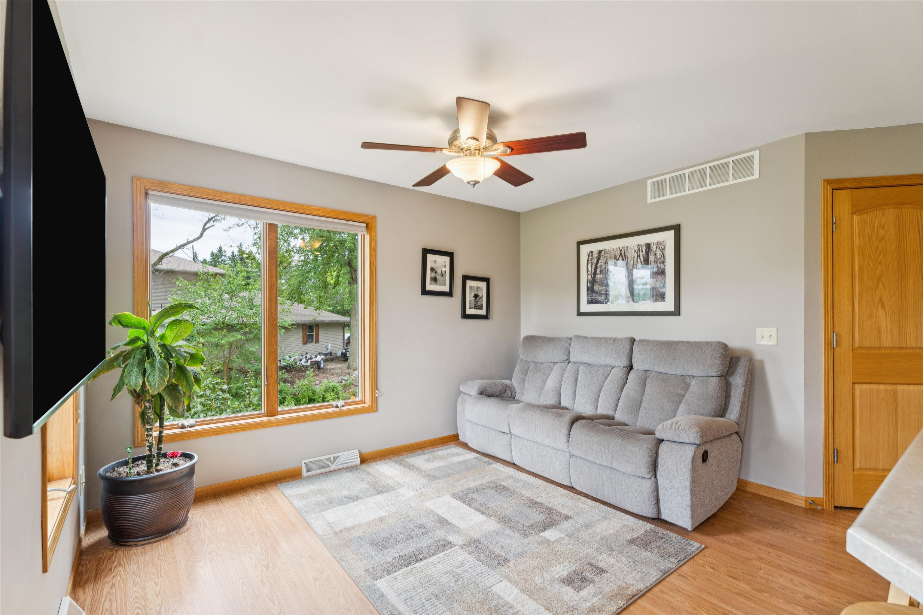 212 Tustin Road Fremont, WI 54940 - Photo 13 of 61