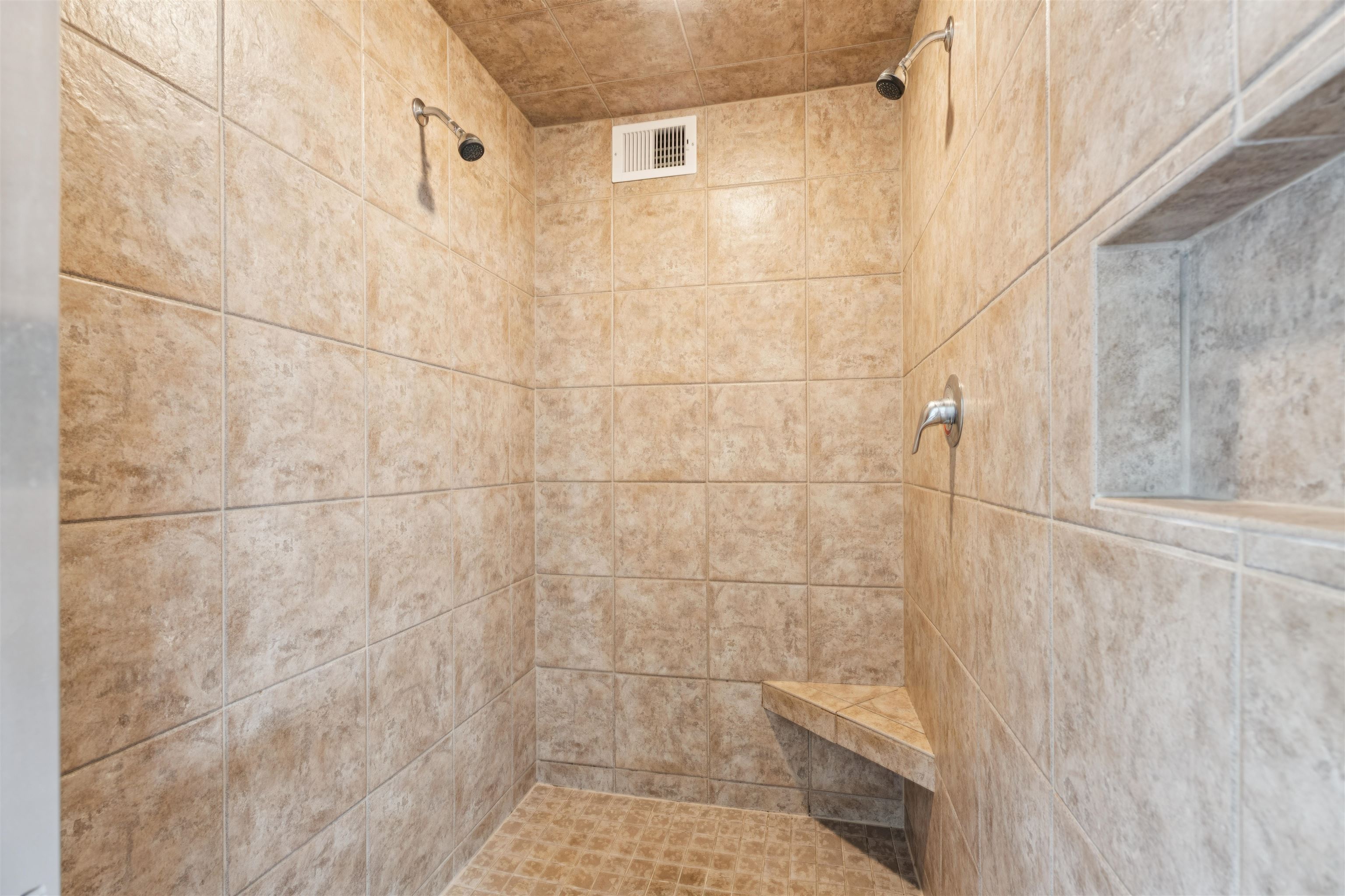 212 Tustin Road Fremont, WI 54940 - Photo 21 of 61