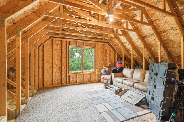 $739,900 | 212 Tustin Road, Fremont, WI 54940