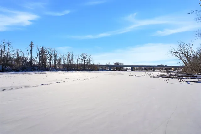 $739,900 | 212 Tustin Road, Fremont, WI 54940