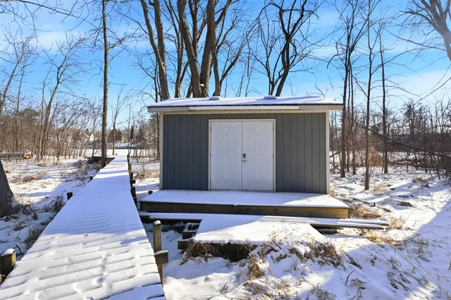 $739,900 | 212 Tustin Road, Fremont, WI 54940