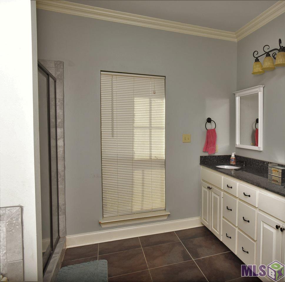 6597 Upper C C Road Clinton, LA 70722 - Photo 17 of 24 Master Bath