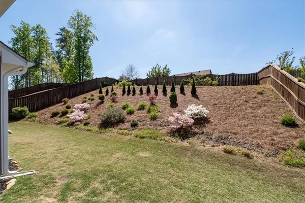 $529,900 | 621 Little Bear Loop, Canton, GA 30114