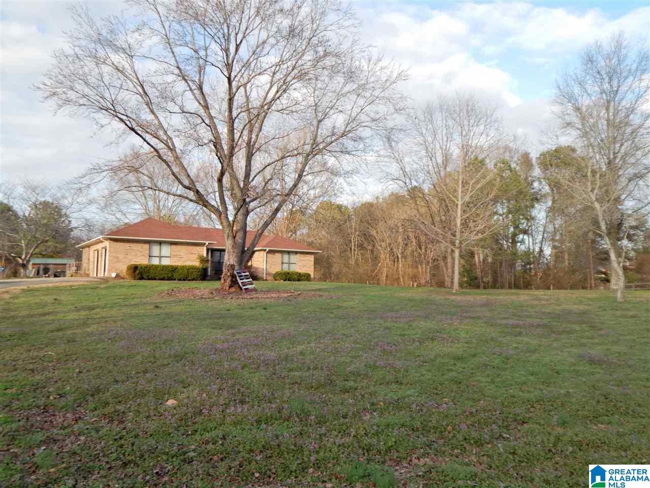 251 West Shugart Ridge Road Gardendale, AL 35071 - Photo 4 of 23