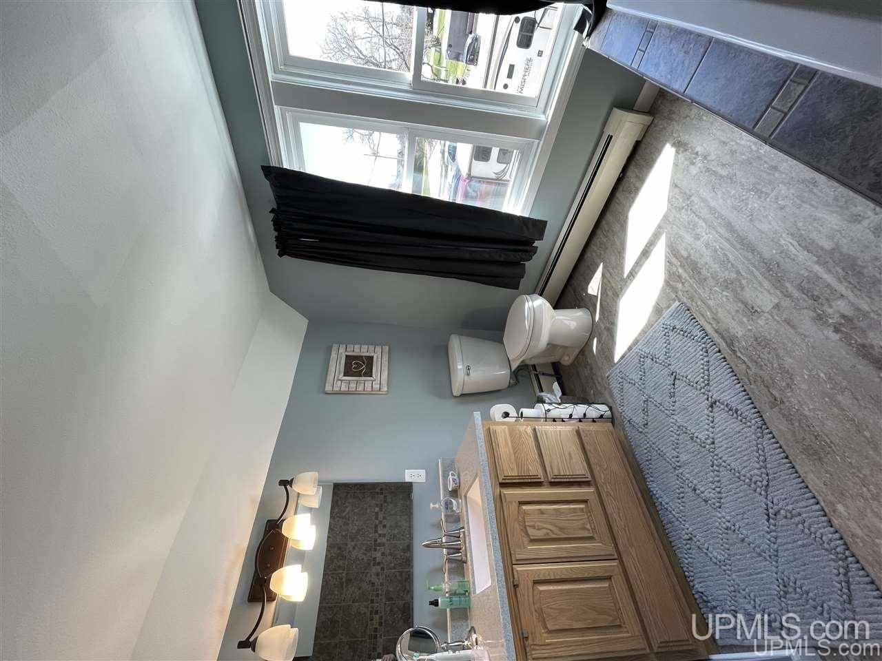 3781 20th Road Gladstone, MI 49837 - Photo 8 of 39