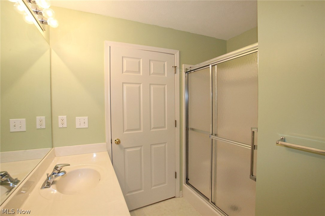 28340 Center Ridge Road Westlake, OH 44145 - Photo 26 of 35