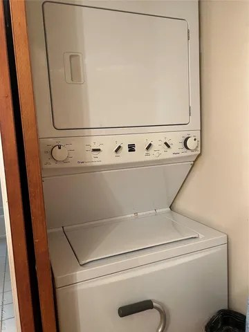 a close up view of washer and dryer
