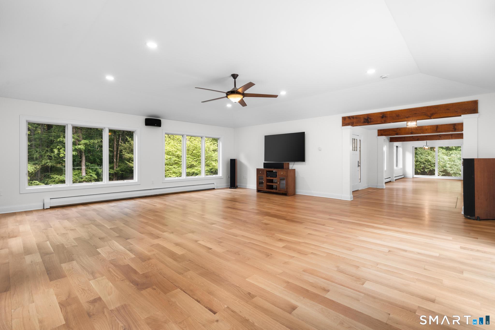 20 Morris Road Woodbridge, CT 06525 - Photo 6 of 39