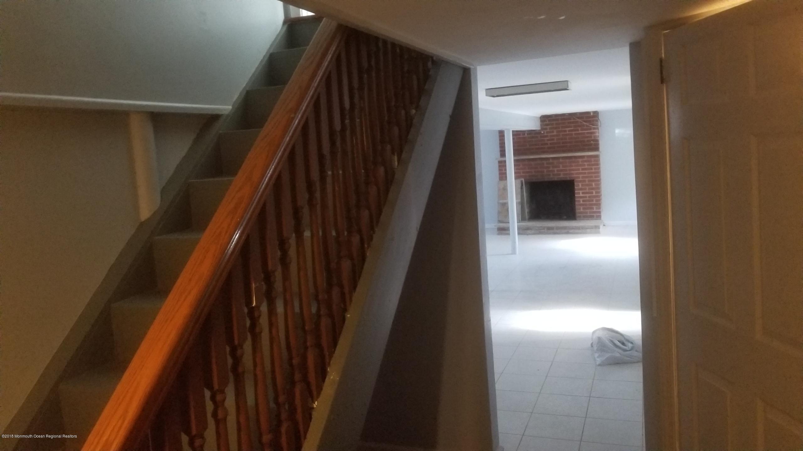 121 Adelphia Road Farmingdale, NJ 07727 - Photo 15 of 20 20181114_120744 (2)