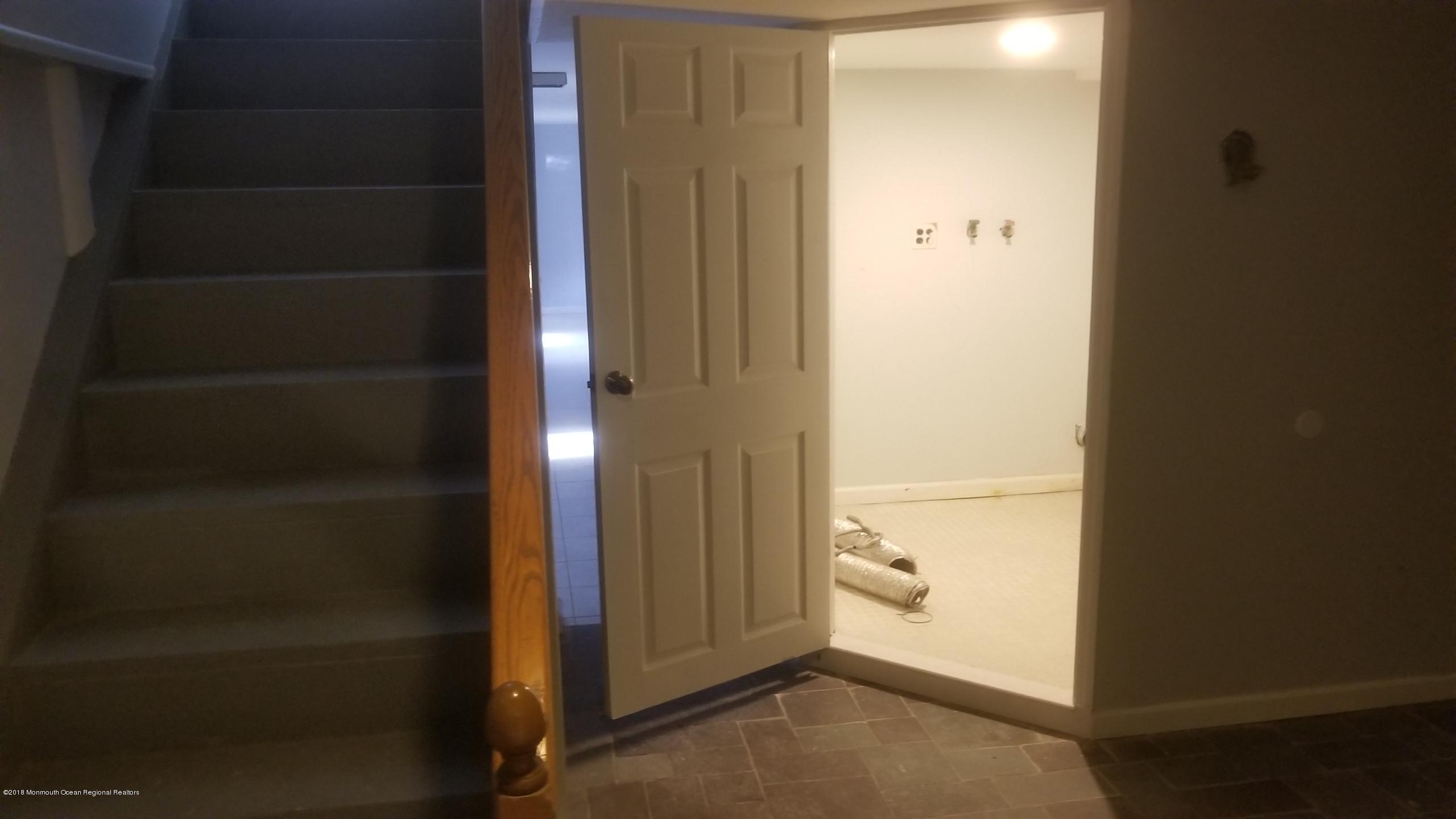 121 Adelphia Road Farmingdale, NJ 07727 - Photo 20 of 20 20181114_120731 (1)