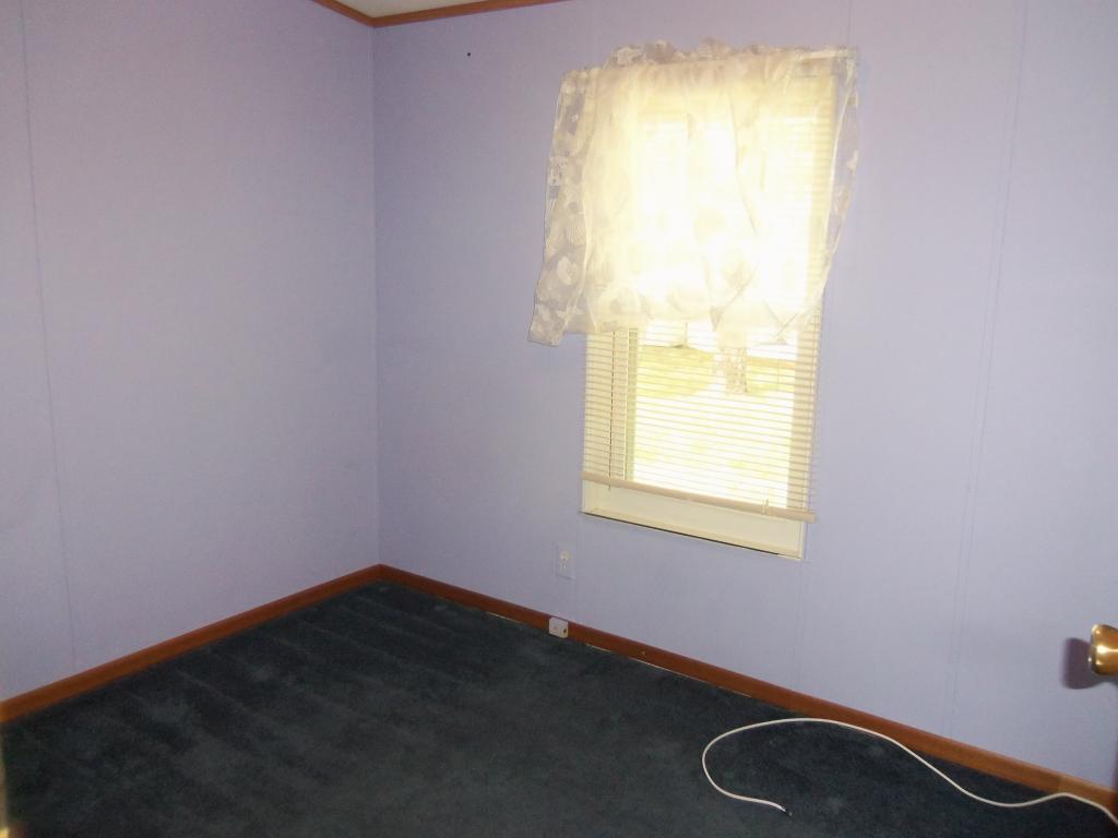 37 Melrose Drive Rochester, NH 03868 - Photo 8 of 10