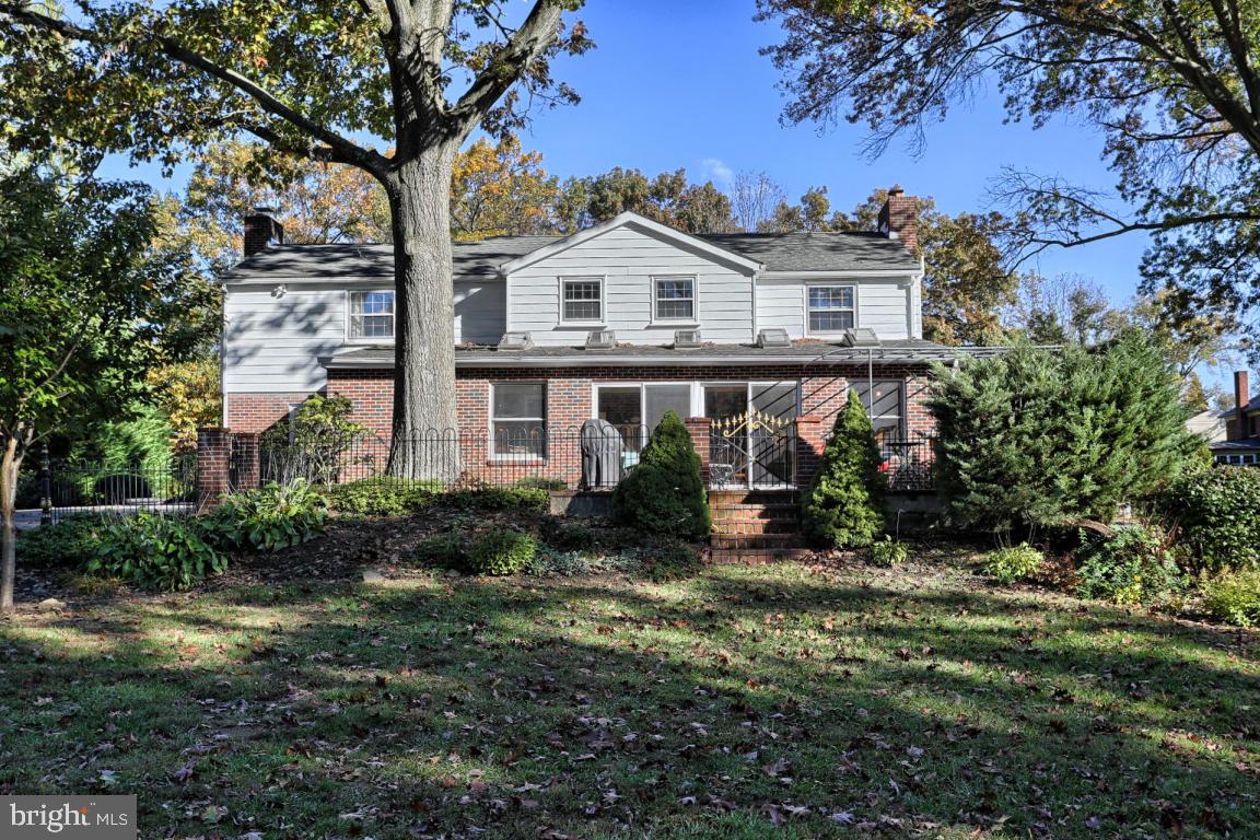 1504 Hillcrest Road Lancaster, PA 17603 - Photo 16 of 59 Gallery Image 16