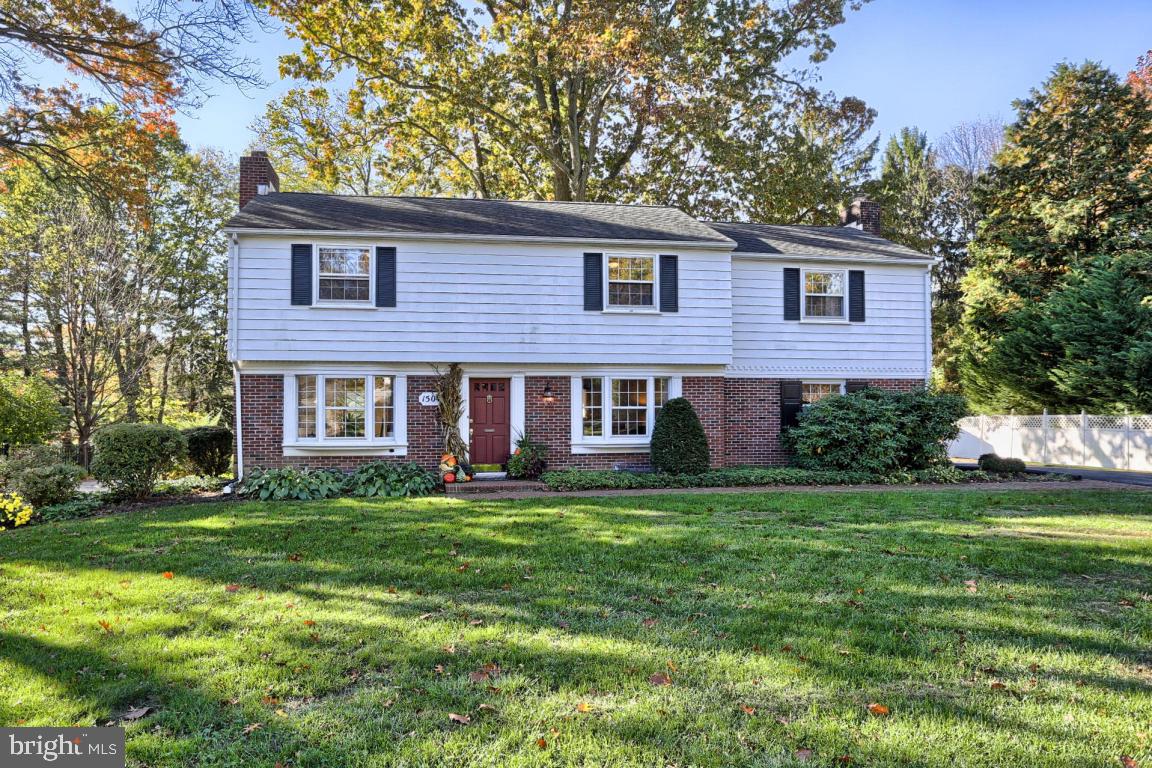 1504 Hillcrest Road Lancaster, PA 17603 - Photo 4 of 59 Gallery Image 4