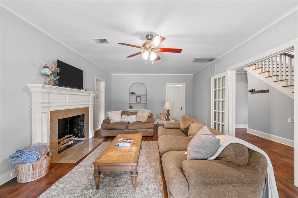 2912 Fort Avenue Waco, TX 76707 - Photo 6 of 33