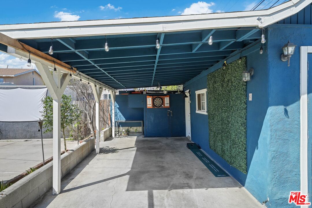5159 Meridian Street Los Angeles, CA 90042 - Photo 32 of 41 a view of a porch