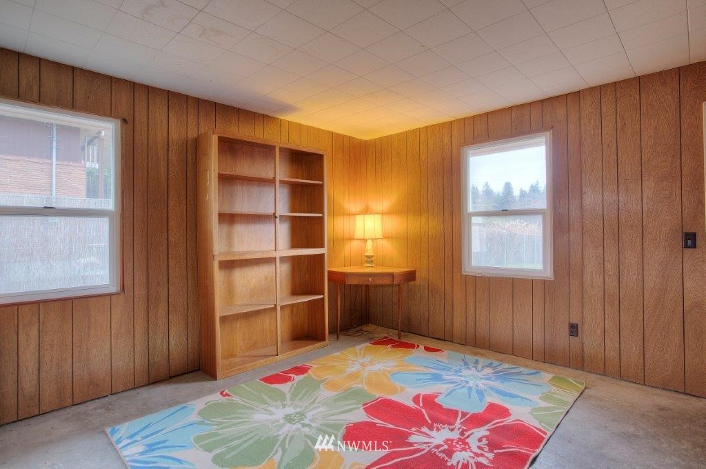 13040 80th Avenue South Renton, WA 98178 - Photo 7 of 12