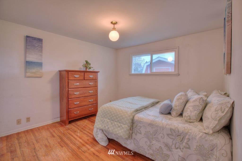 13040 80th Avenue South Renton, WA 98178 - Photo 8 of 12