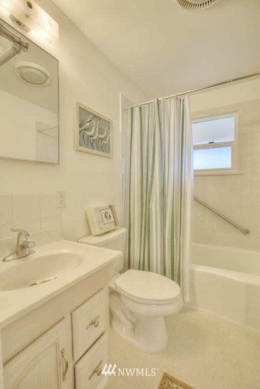 13040 80th Avenue South Renton, WA 98178 - Photo 10 of 12