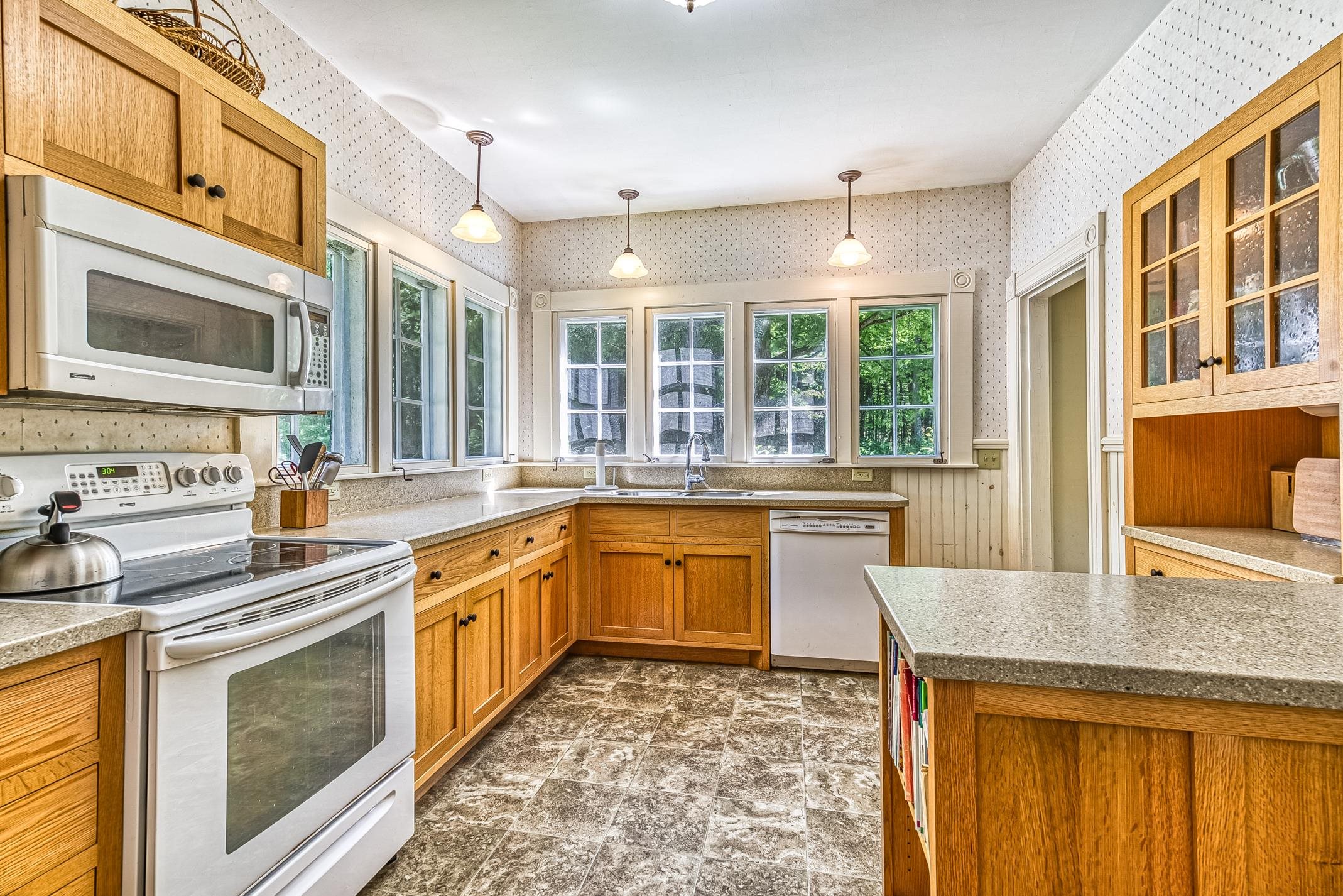 159 Howard Road New London, NH 03257 - Photo 20 of 40