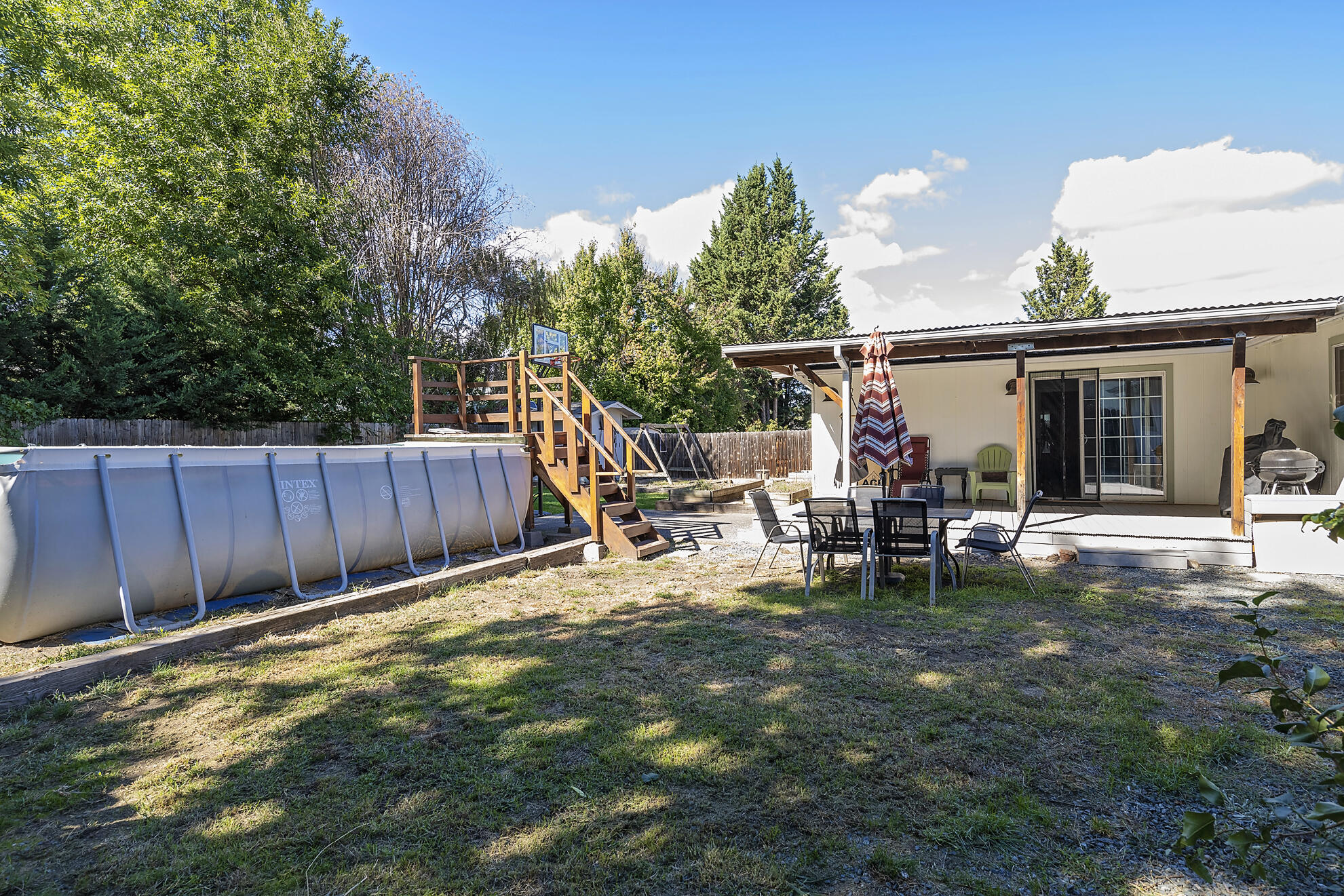 108 Vincent Avenue Central Point, OR 97502 - Photo 17 of 20 Vincent_001 copy