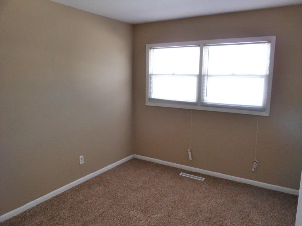 237 Boice Road Northwest Cedar Rapids, IA 52405 - Photo 13 of 25 Gallery Image 13