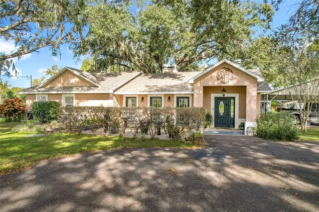 $450,000 | 2008 Strawberry Drive, Plant City, FL 33563