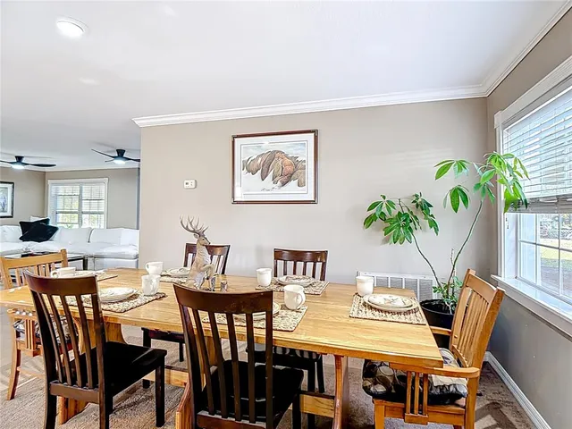 $450,000 | 2008 Strawberry Drive, Plant City, FL 33563