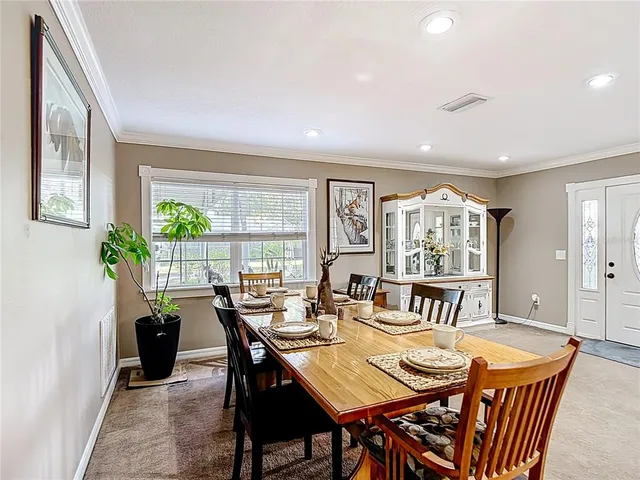 $450,000 | 2008 Strawberry Drive, Plant City, FL 33563