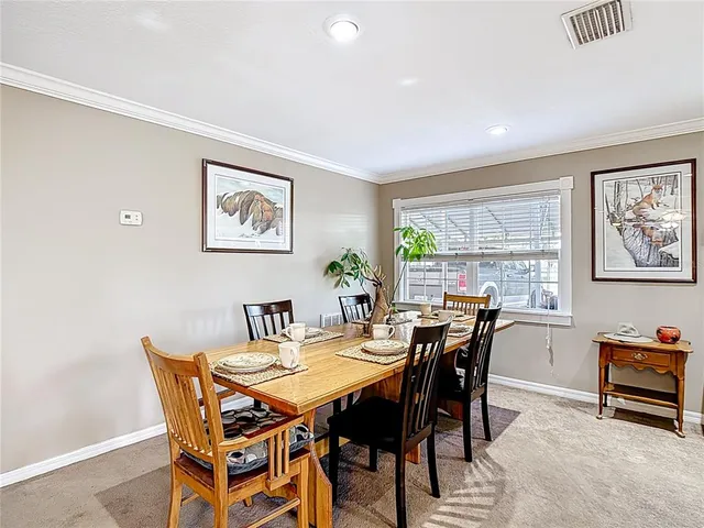 $450,000 | 2008 Strawberry Drive, Plant City, FL 33563