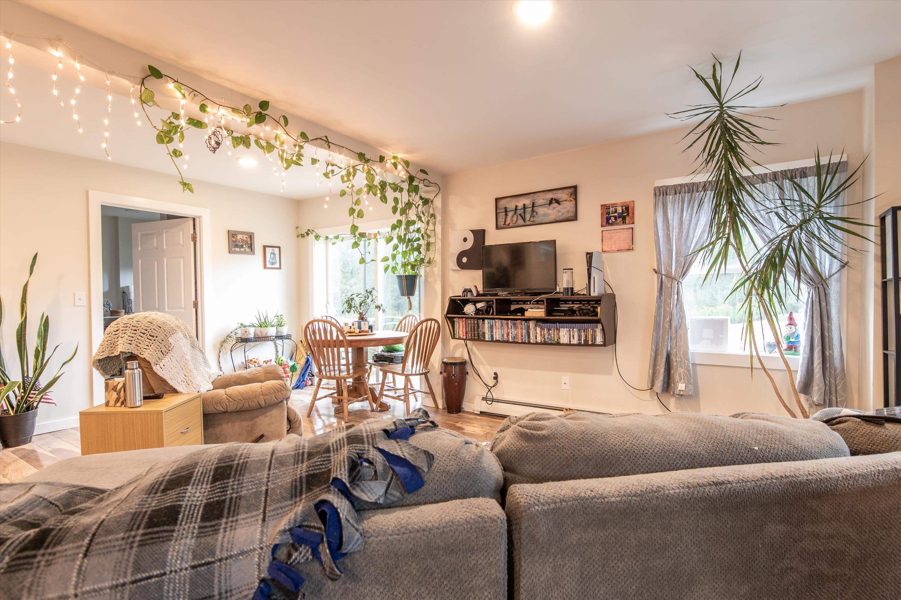 77 Belmont Road Mount Holly, VT 05758 - Photo 11 of 36