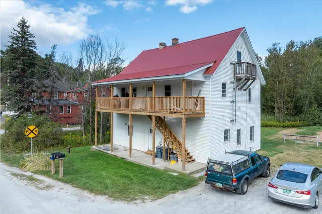 $598,000 | 77 Belmont Road, Mount Holly, VT 05758