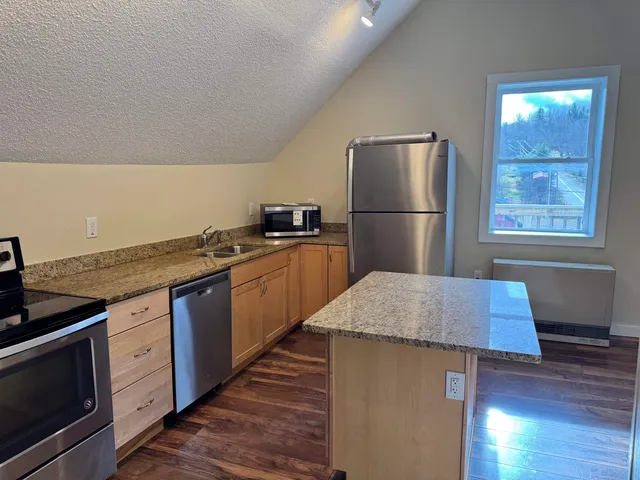 $598,000 | 77 Belmont Road, Mount Holly, VT 05758