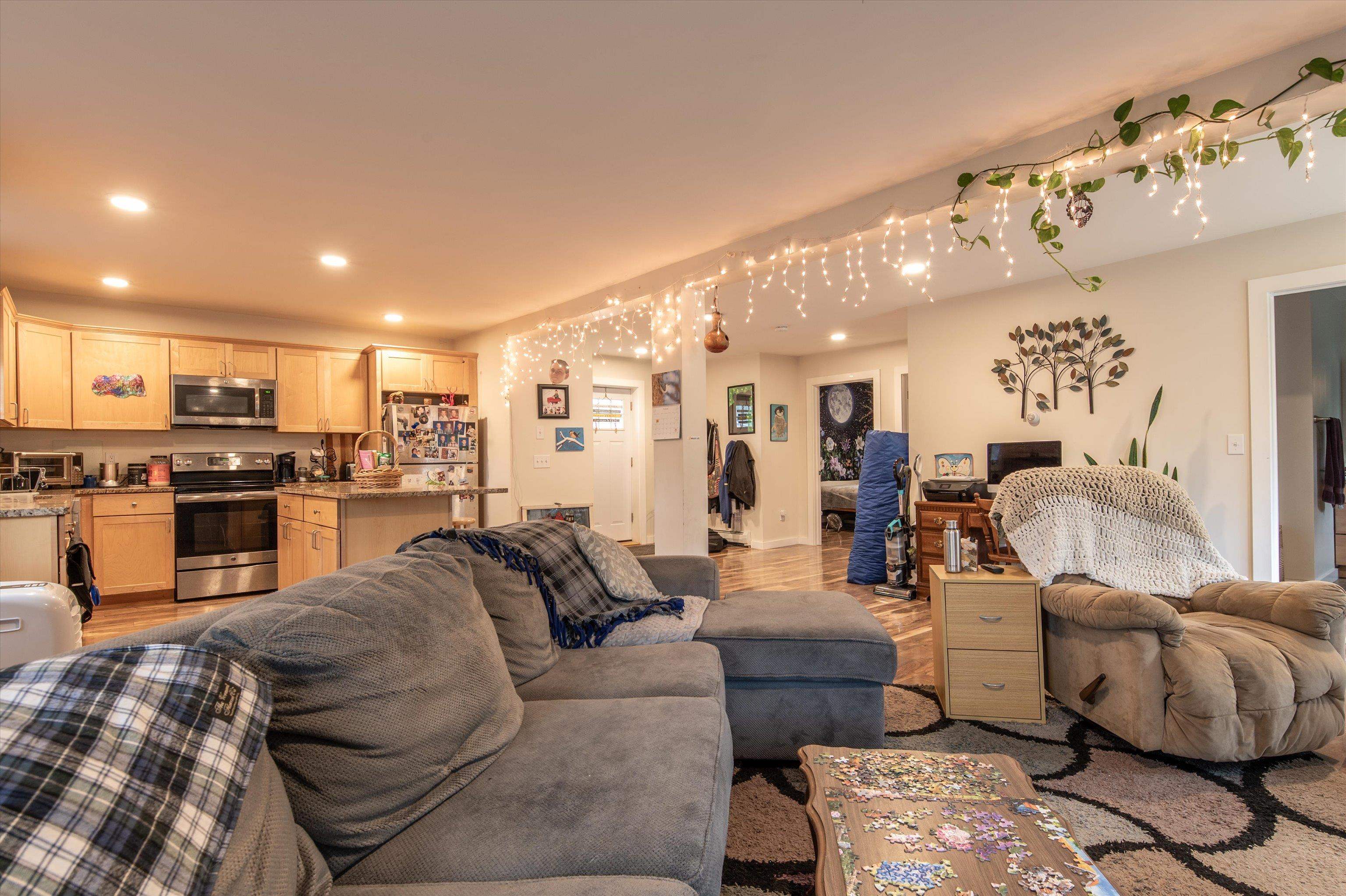 77 Belmont Road Mount Holly, VT 05758 - Photo 5 of 36