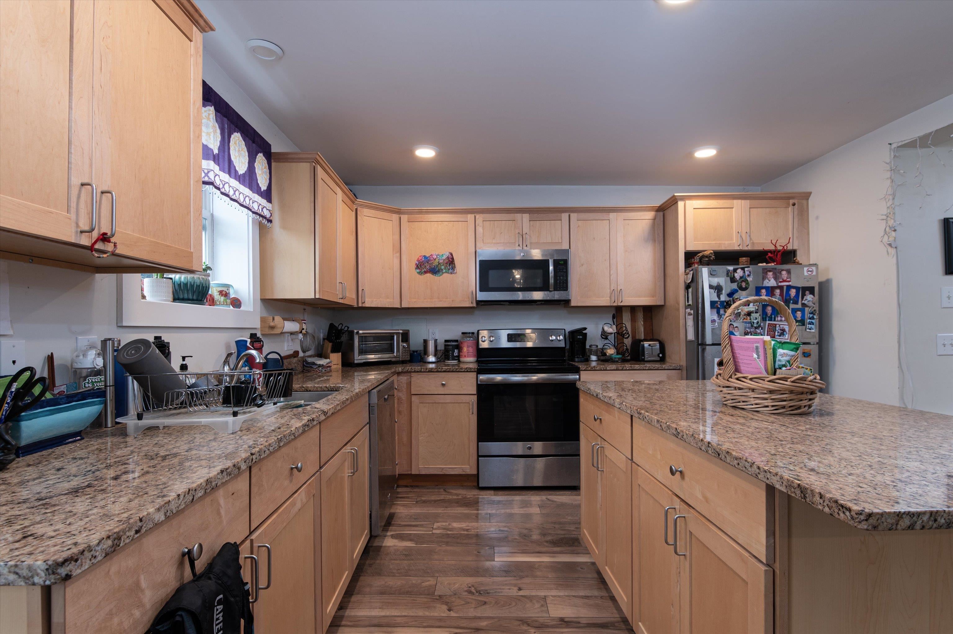 77 Belmont Road Mount Holly, VT 05758 - Photo 9 of 36