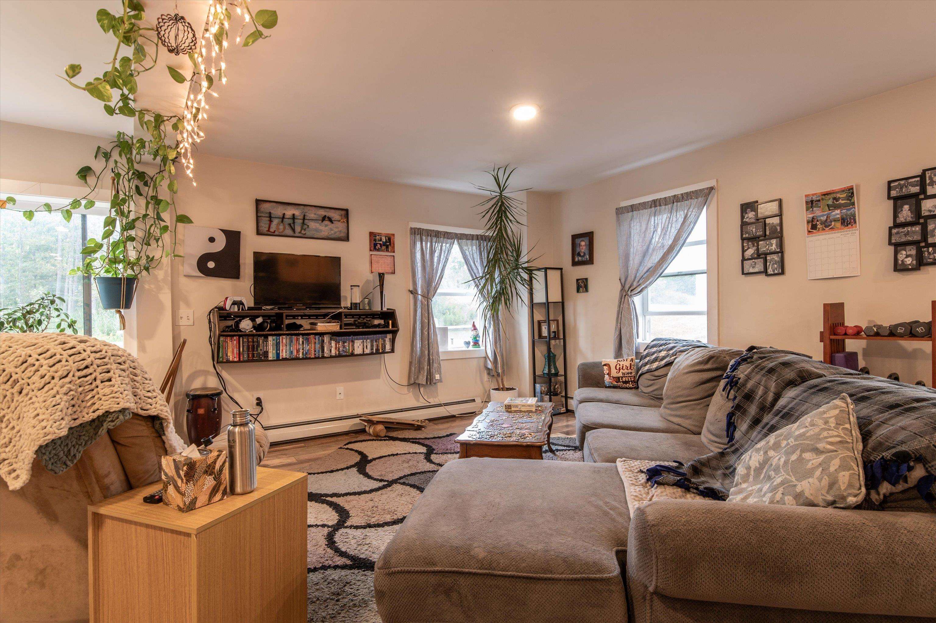 77 Belmont Road Mount Holly, VT 05758 - Photo 10 of 36