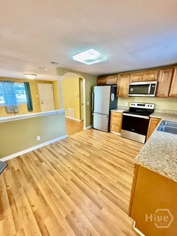 $1,800 | 904 Sherman Avenue, Savannah, GA 31405