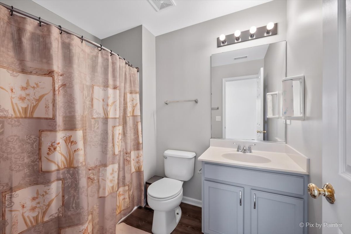 1040 Key Largo Drive Romeoville, IL 60446 - Photo 14 of 27 Gallery Image 14