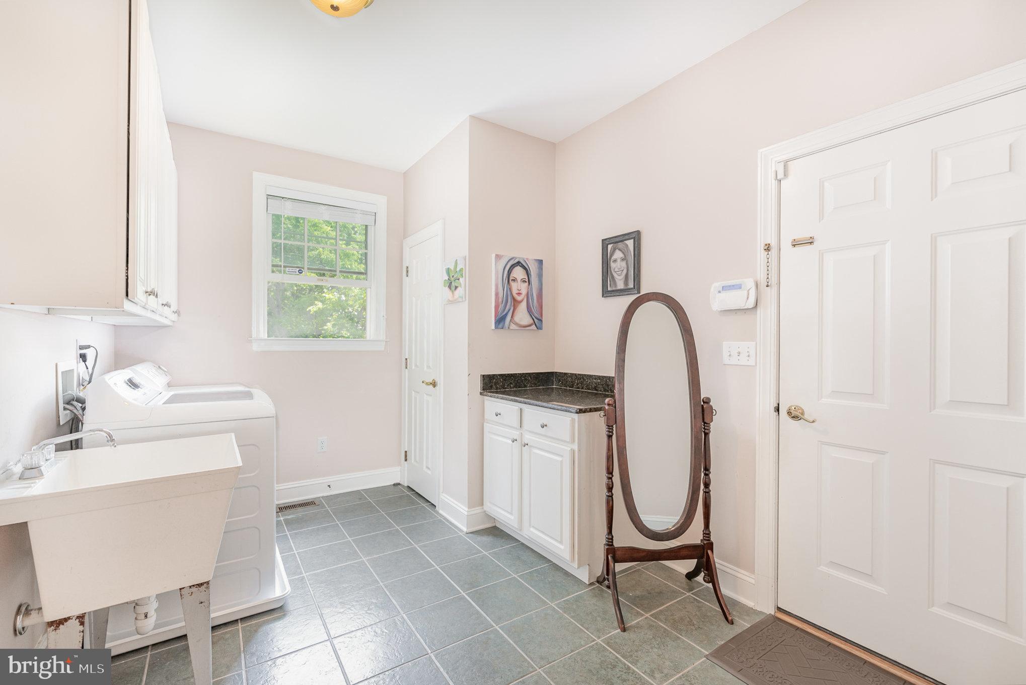2212 Pot Spring Road Lutherville-Timonium, MD 21093 - Photo 26 of 45 Gallery Image 26
