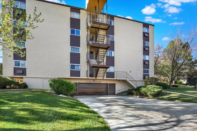 $1,900 | 7040 East Girard Avenue, Unit E406, Denver, CO 80224