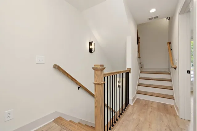 $2,750 | 1507 55th Avenue North, Nashville, TN 37209