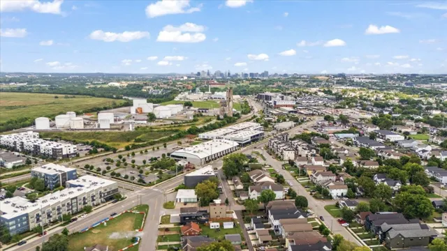 $2,750 | 1507 55th Avenue North, Nashville, TN 37209